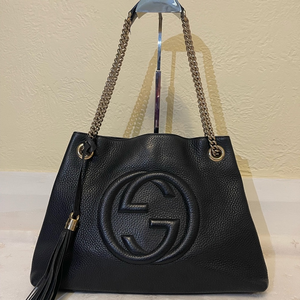 GUCCI calfskin medium soho chain shoulder bag in black